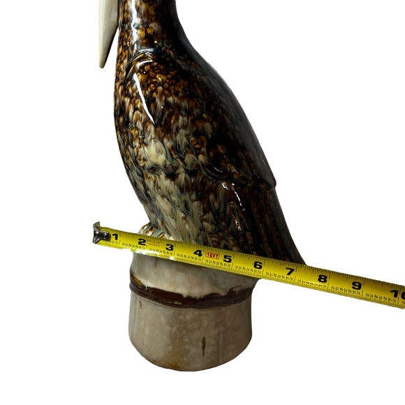 Ceramic Sitting Pelican Statue With Glaze - Picture 8 of 8